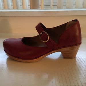 Dansko Miss Mary Jane Flat in Red Veg.